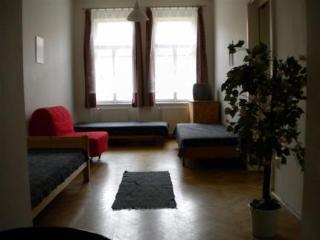 Nordik Hotel Praag Buitenkant foto