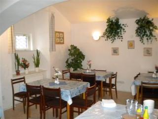 Nordik Hotel Praag Buitenkant foto