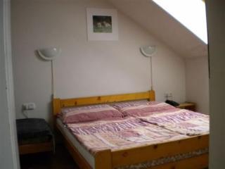 Nordik Hotel Praag Buitenkant foto